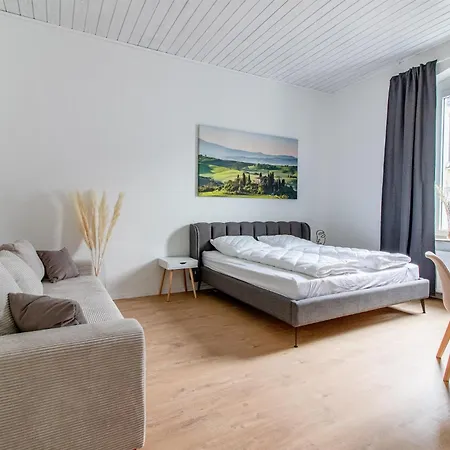 Gemutliches Mit 1 Schlafzimmer In Essen-stadtwald Nahe Messe *